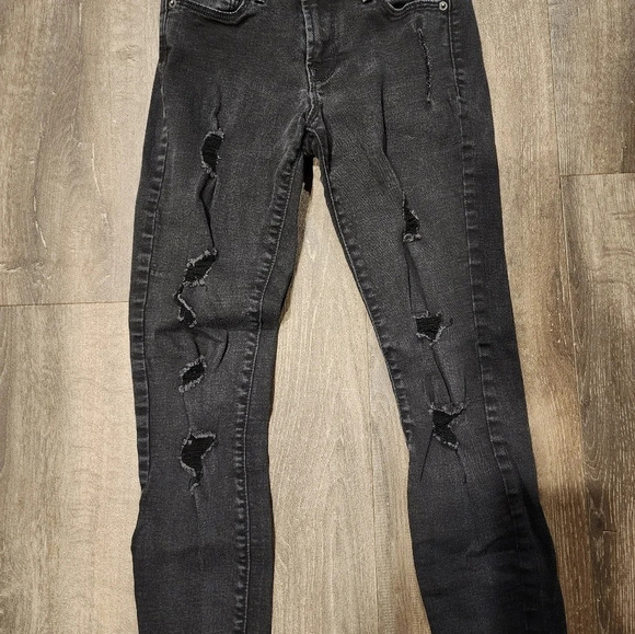 Old Navy Mid Rise Rockstar Black Distressed Jean - Picture 4 of 7